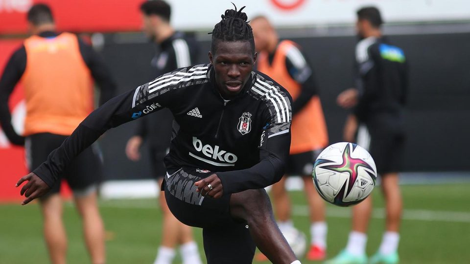 Beşiktaş’ta Fabrice Nsakala kadro dışı bırakıldı