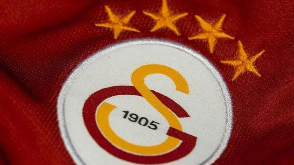 Galatasaray Kulübü, sahasındaki maçların hatırasına resim koleksiyonu oluşturacak